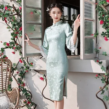  Retro Dantel Trim Mandarin Yaka El Yapımı Düğmeler Cheongsam Bahar Parlama Kollu Jakarlı Saten Qipao Çin Kadın Elbise